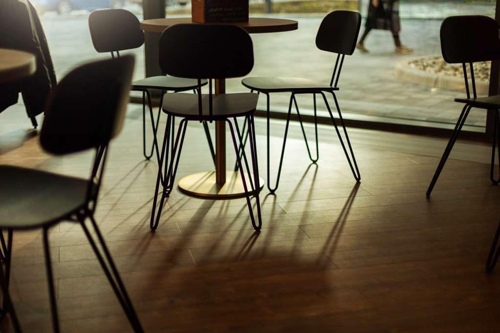 - The Niu, Mesh Messe By Ihg 3*